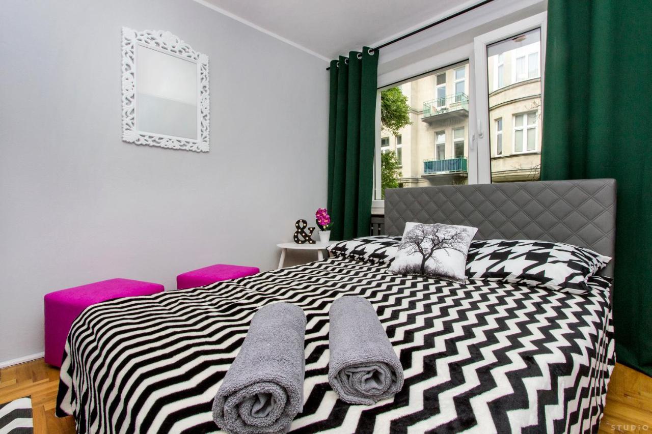 Clicktheflat Hoza Street Apart Rooms Varsóvia Exterior foto